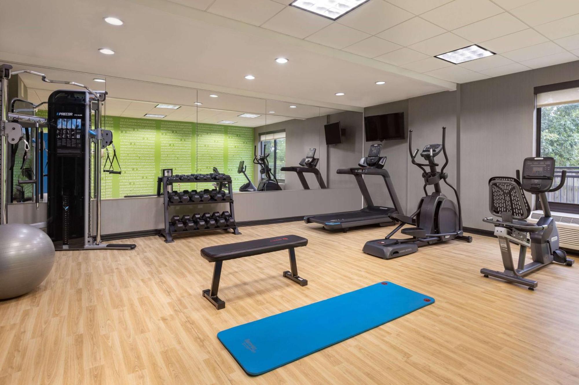 La Quinta By Wyndham Newark - Elkton Hotel Bagian luar foto