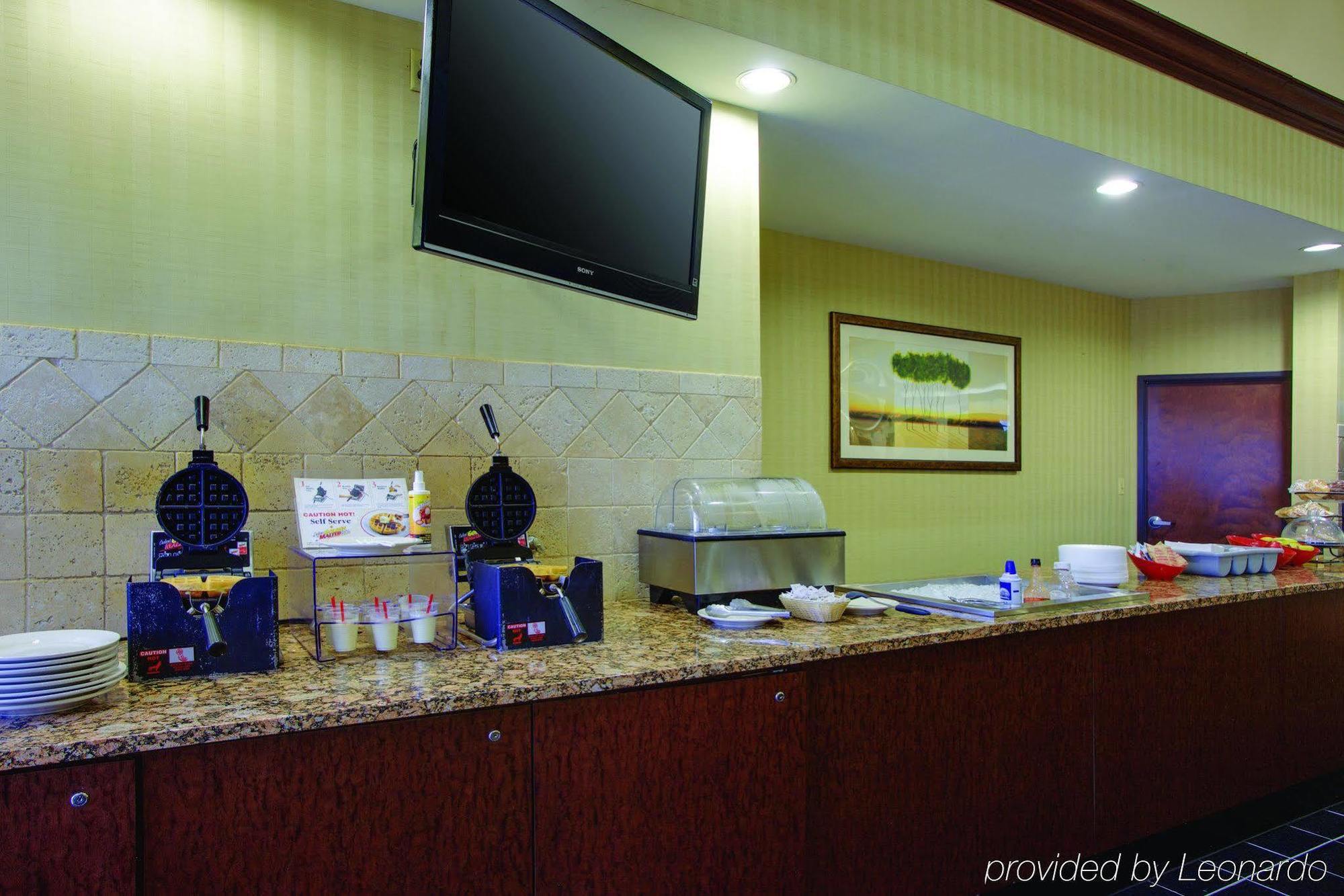 La Quinta By Wyndham Newark - Elkton Hotel Bagian luar foto