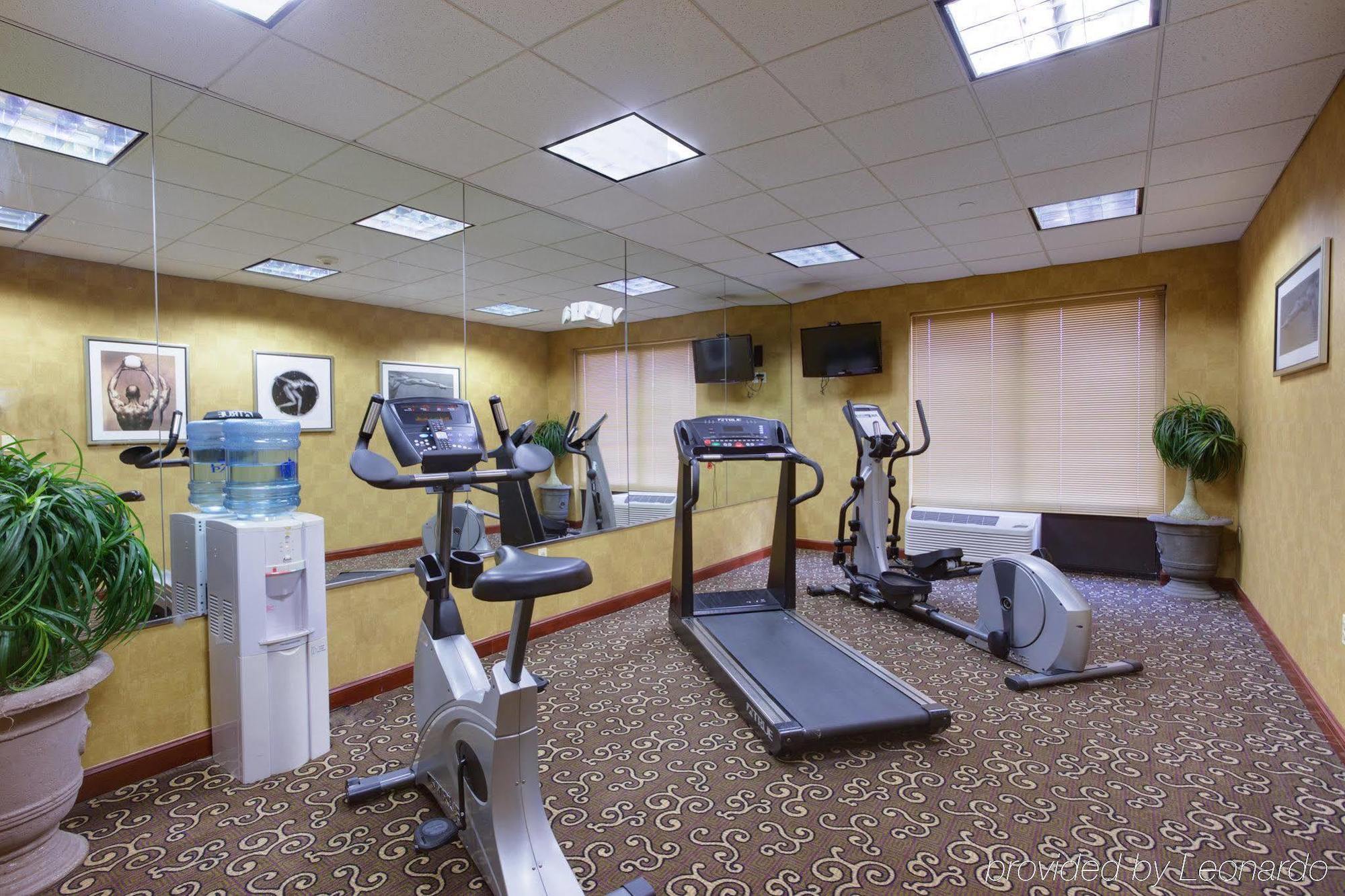 La Quinta By Wyndham Newark - Elkton Hotel Bagian luar foto